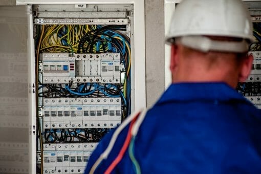 Comment obtenir son habilitation électrique ?