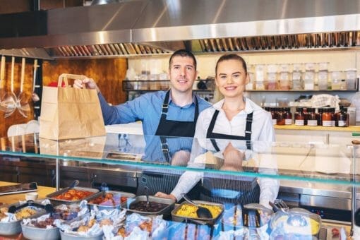 Vente à emporter et restauration : quelles installations pour diversifier votre clientèle ?