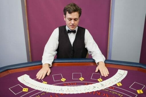 Comment devenir croupier dans un casino ?