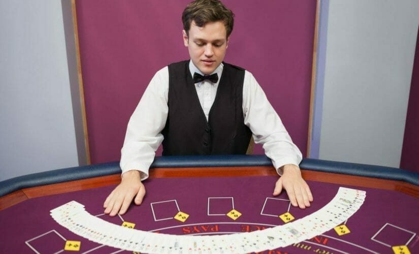 Comment devenir croupier dans un casino ?