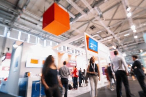 Salons professionnels : pourquoi faire appel à un spécialiste pour la création de son stand ?